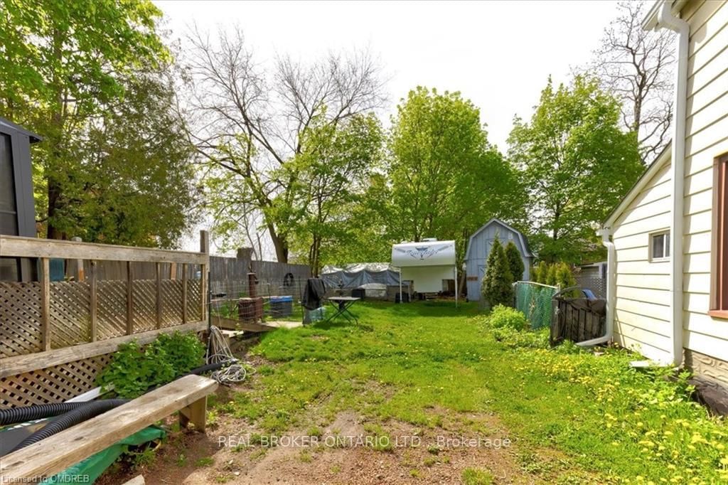 Listing Image 7