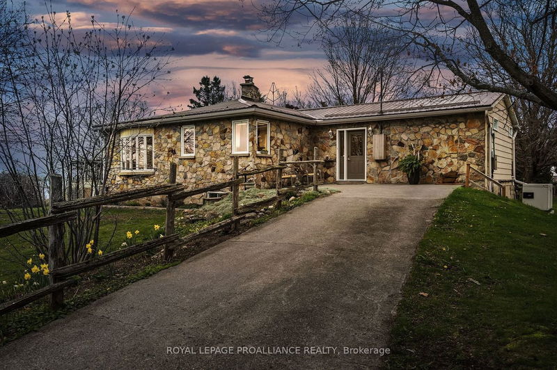 home for sale on 32C Windatt Lane