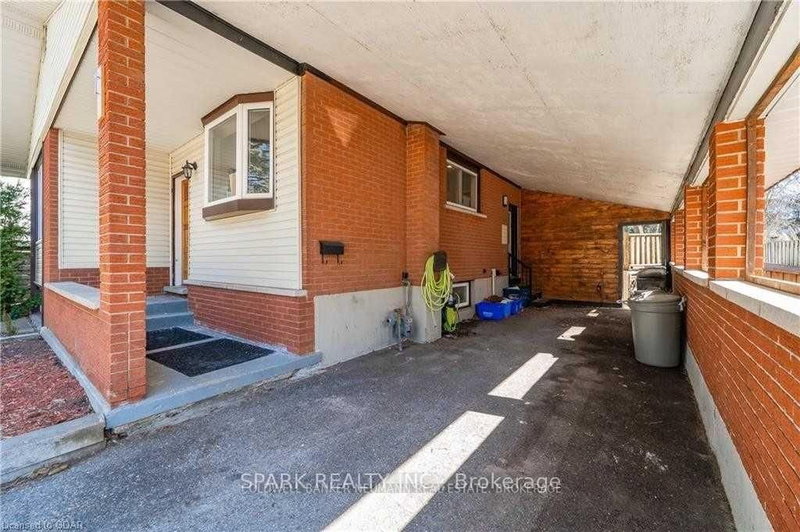 7 Cardill Cres, Waterloo, N2L 3Y7 | Image 2