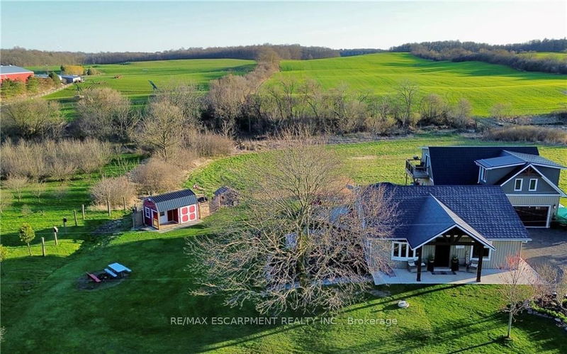 home for sale on 1038 4TH Line