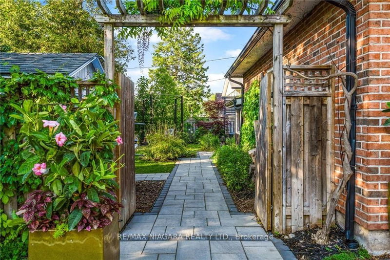 305 John St  Niagara-on-the-Lake, L0S 1J0 | Image 39