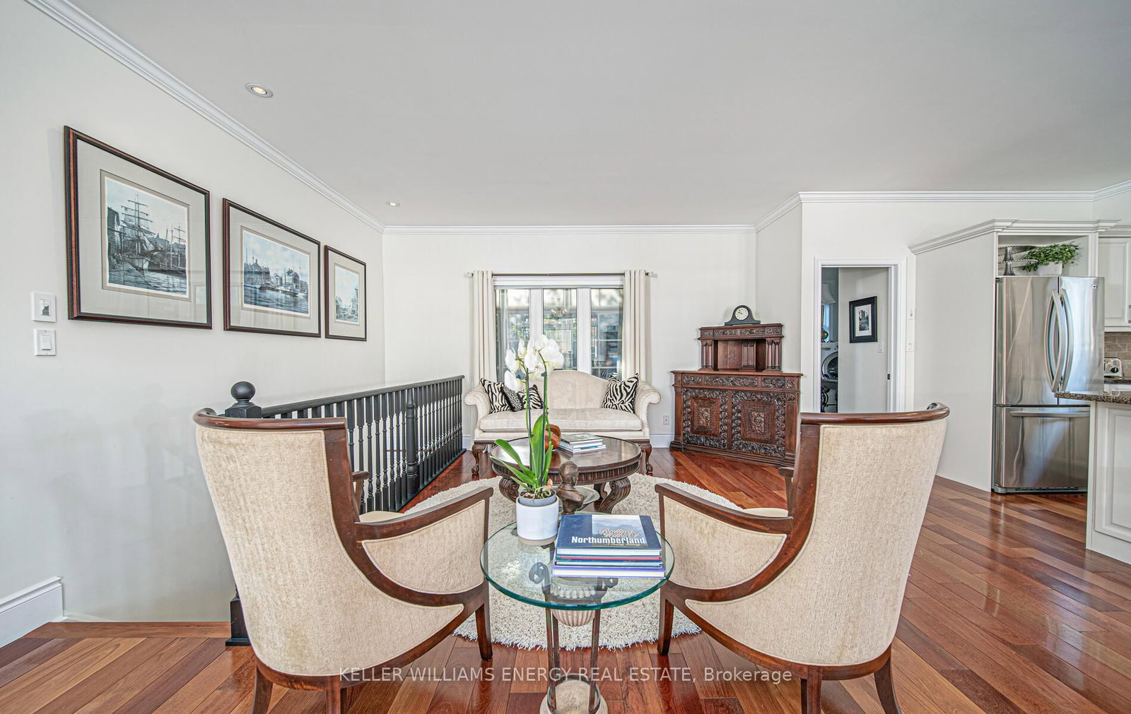 Listing Image 7