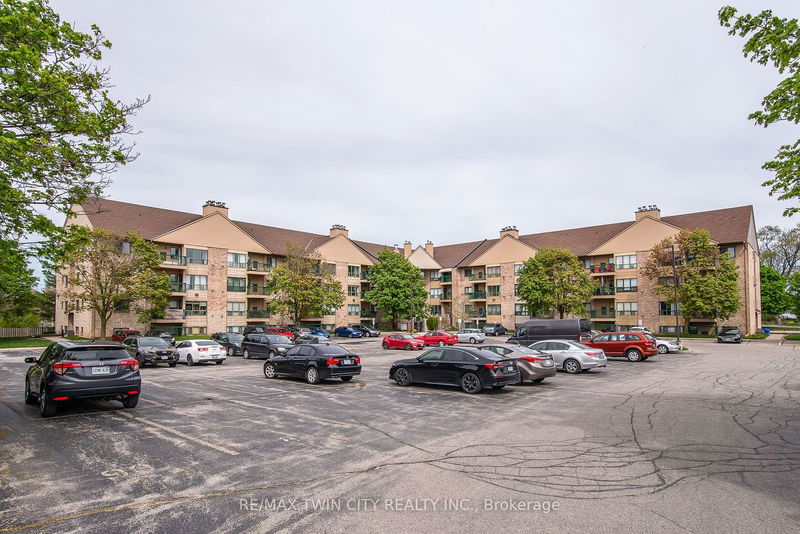 home for sale on 218-15 Hofstetter Avenue