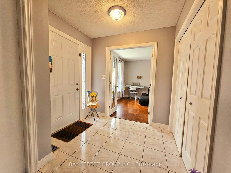 242 Colette Dr, London South, N6E 3S8 | Image 3