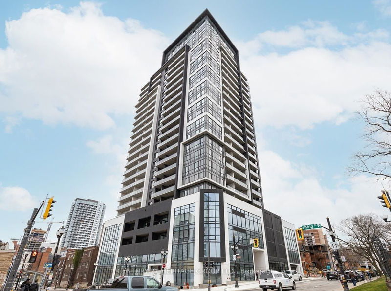 home for lease on 1914-15 Queen Street S