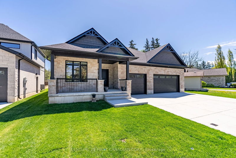 home for sale on 92 Queen Street
