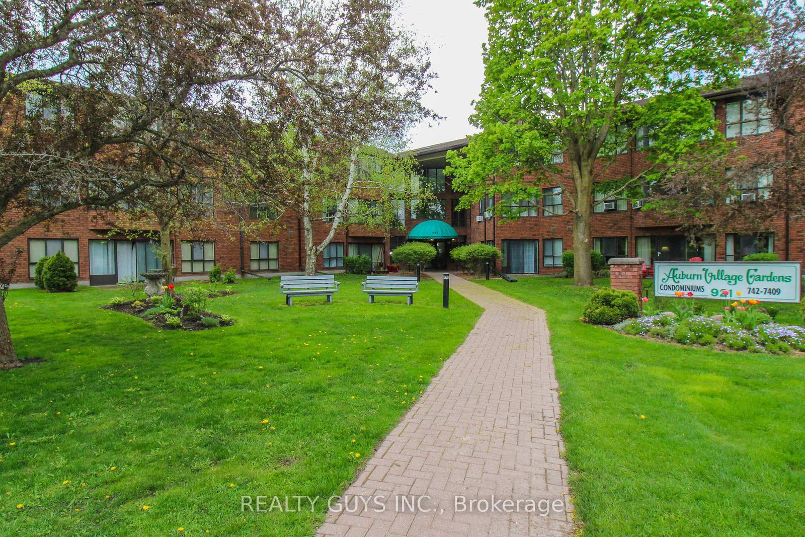 Listing Image 3