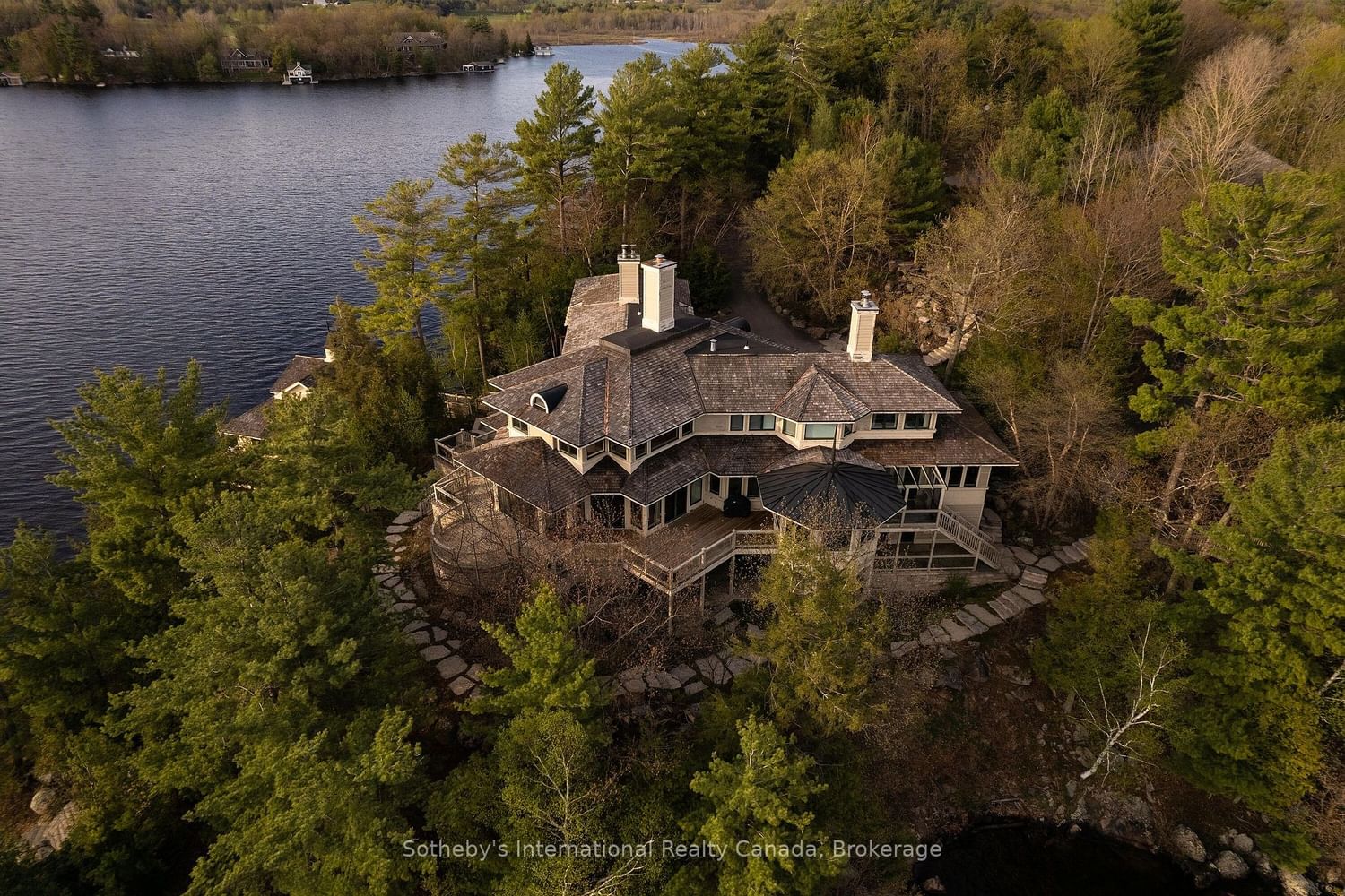 Detached House sold at 1250 WALDMERE Road, Bracebridge, Monck (Bracebridge), P1L 1W8 - MLS: X8327914