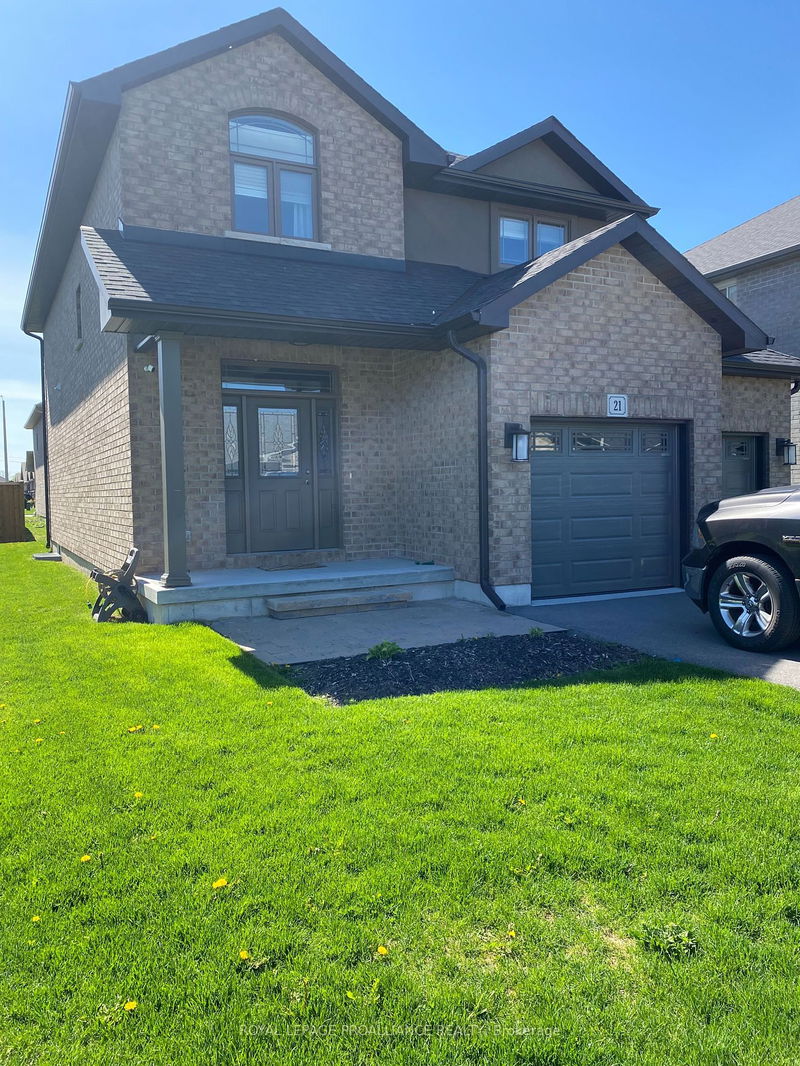 home for lease on 21 Virginia Crescent