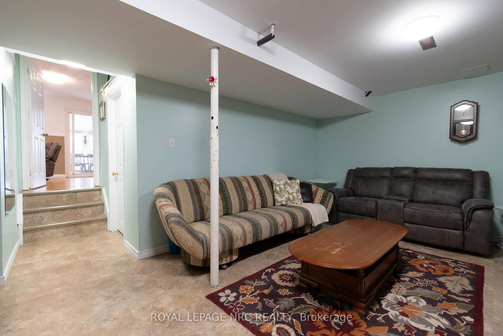Listing Image 28