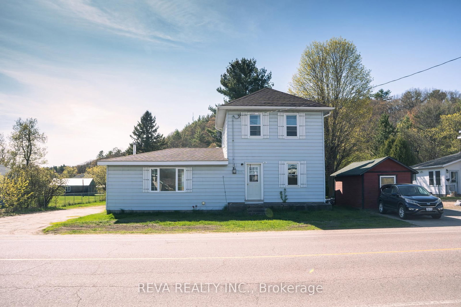 Listing Image 3
