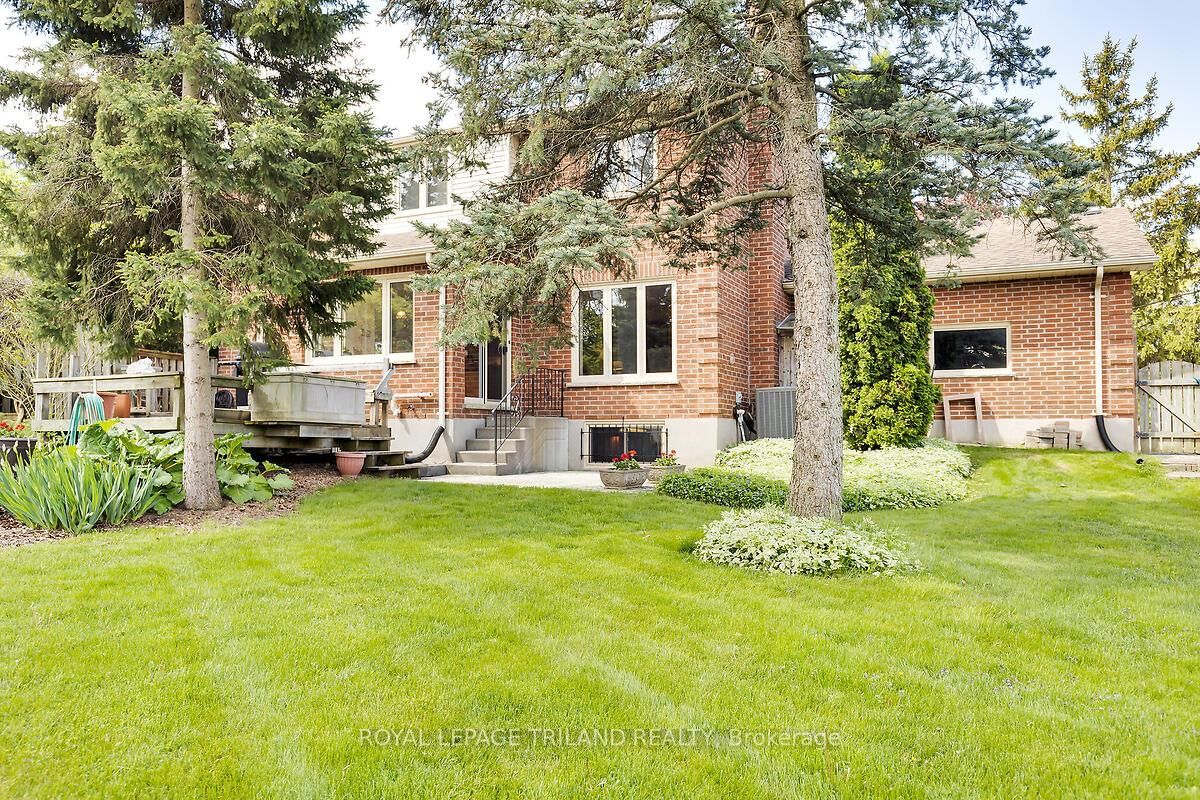 Listing Image 40