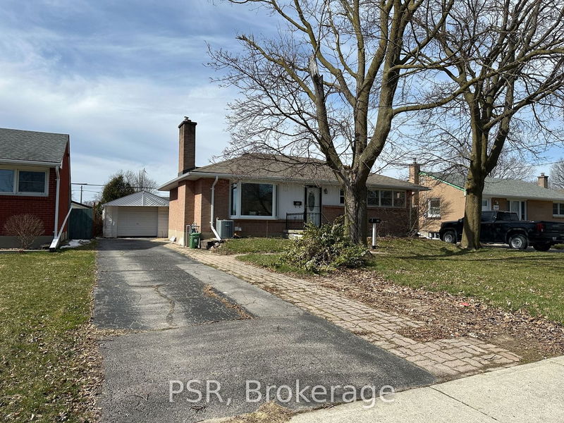 home for lease on Upper-245 Dawn Drive