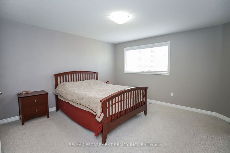 51 Redcedar Cres  Hamilton, L8E 0G3 | Image 13