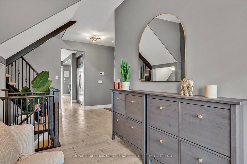 1557 Cahill Dr, Peterborough, K9J 7M3 | Image 3