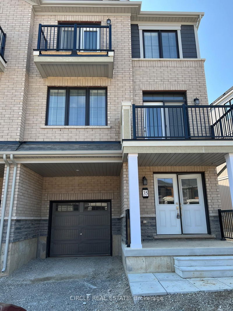 home for lease on 35 Granville Crescent