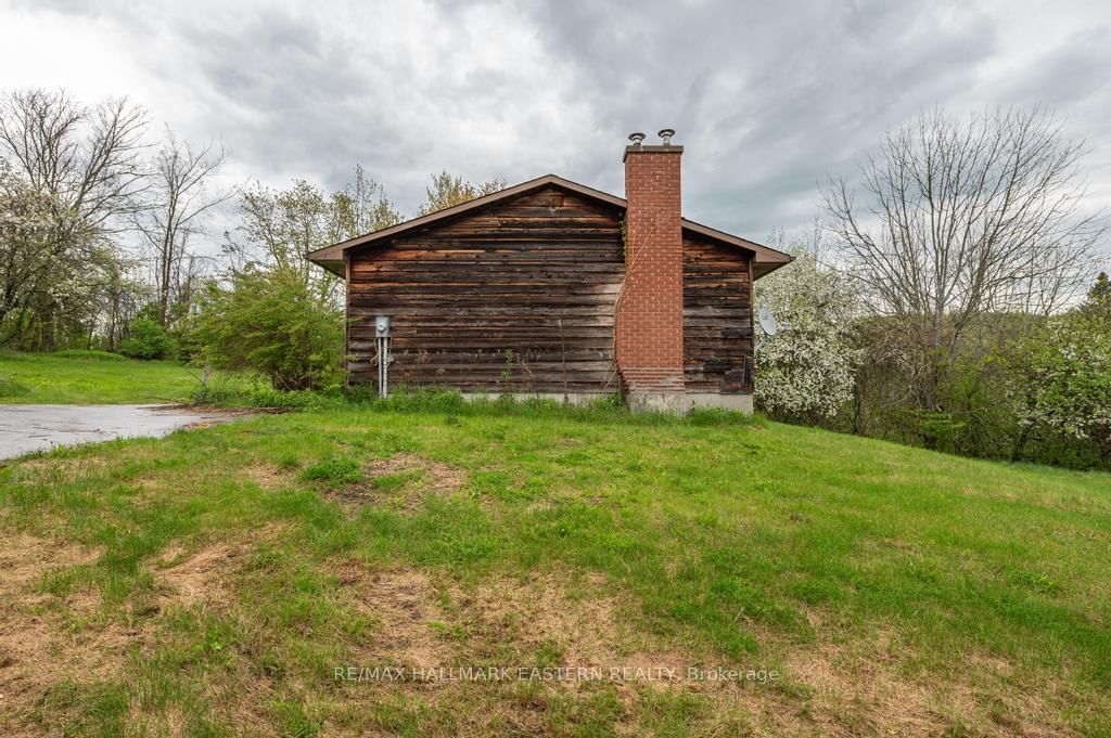 Listing Image 28