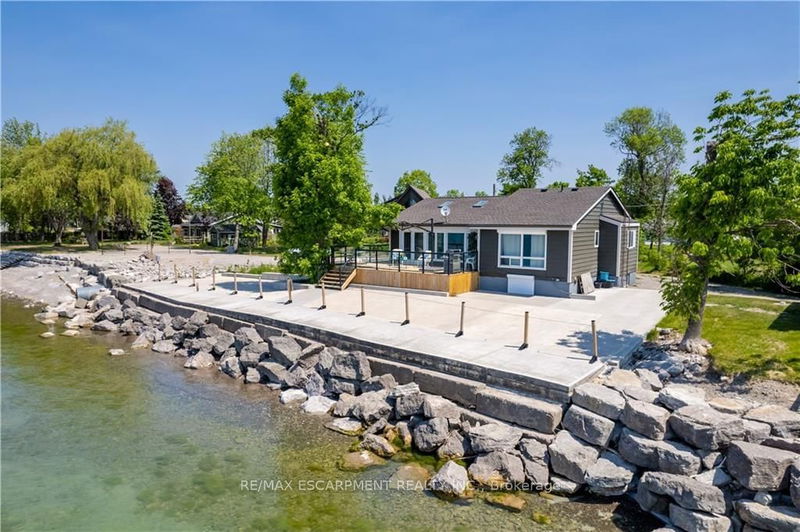 home for sale on 61 Horseshoe Bay Road