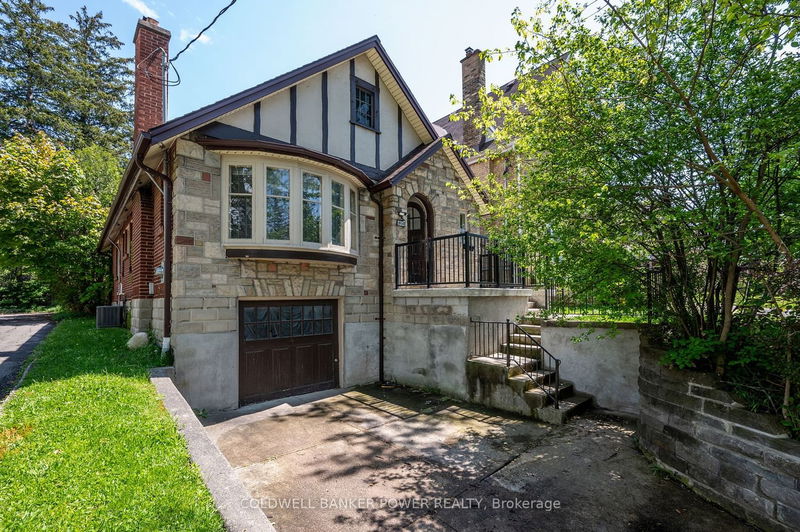 home for sale on 1090 Richmond Street