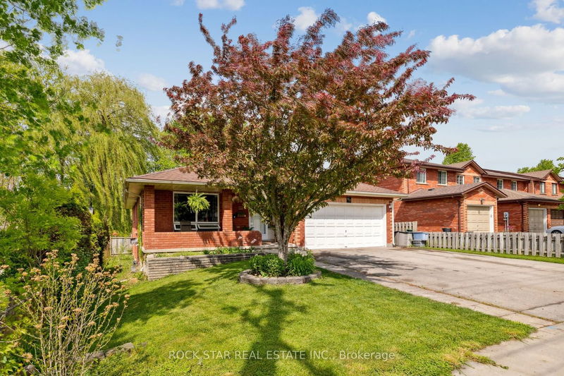 home for sale on 817 Clare Avenue