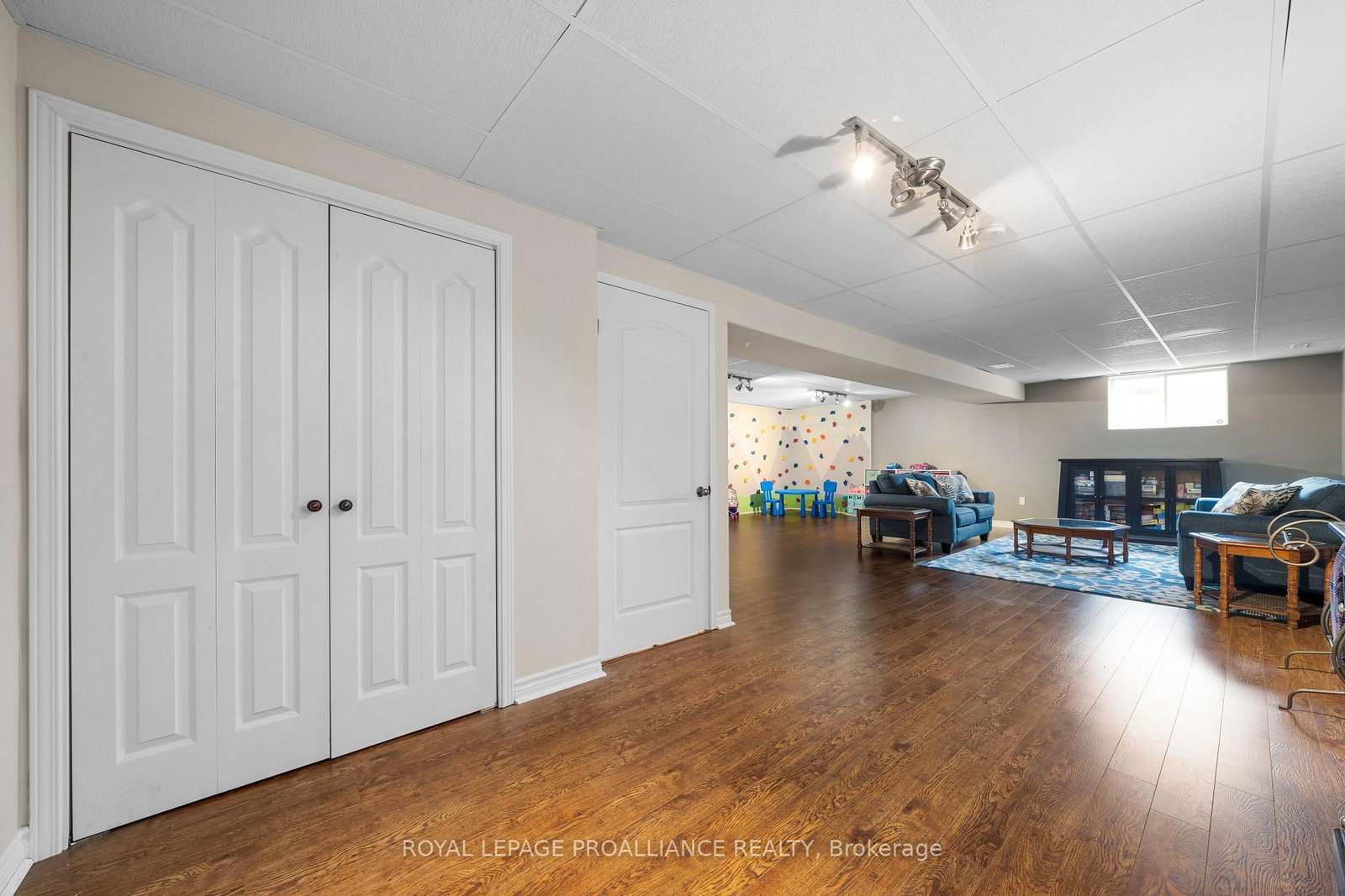 Listing Image 34