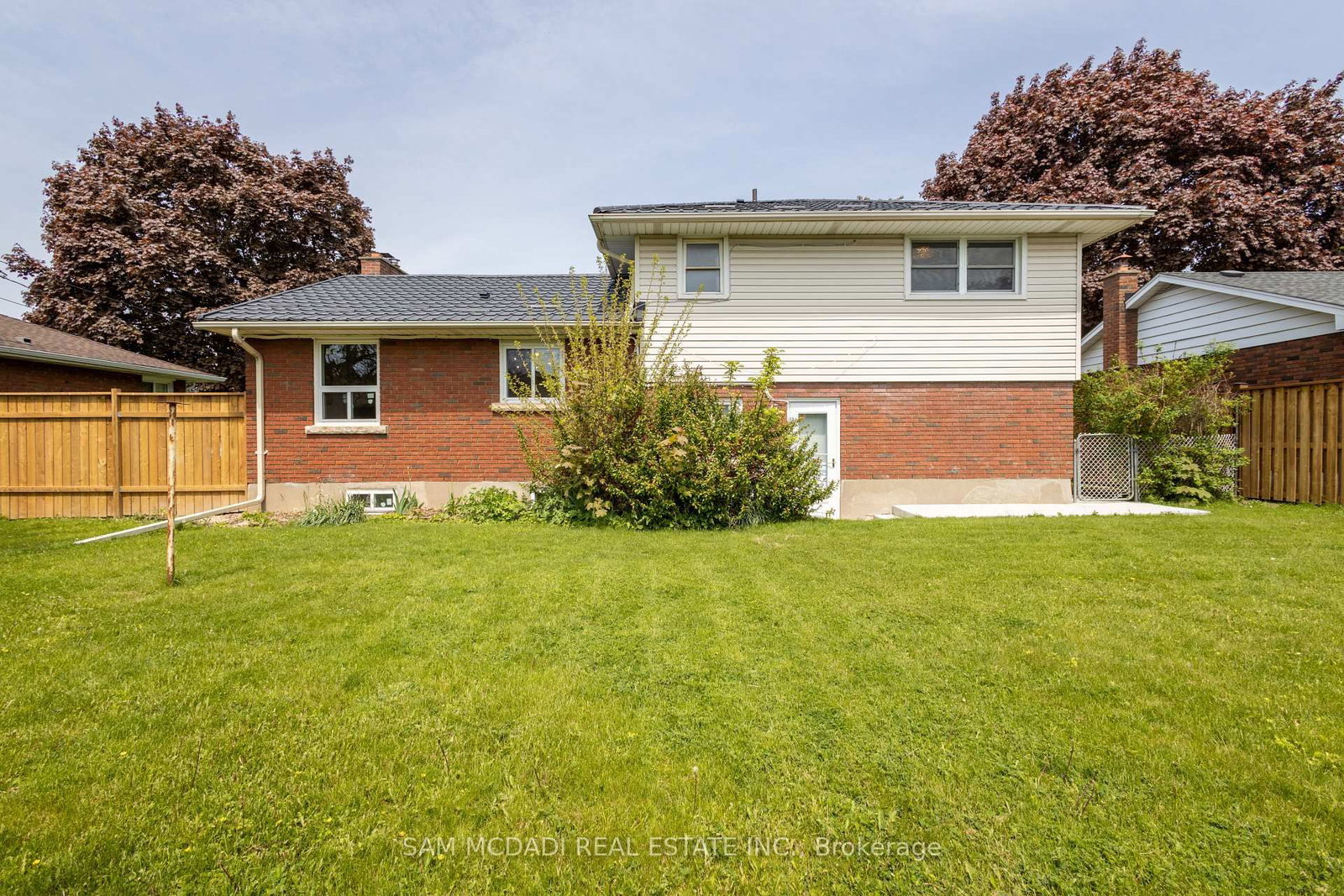Listing Image 32
