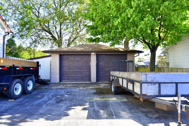 647 Limeridge Rd E Hamilton, L8W 1A2 | Image 25