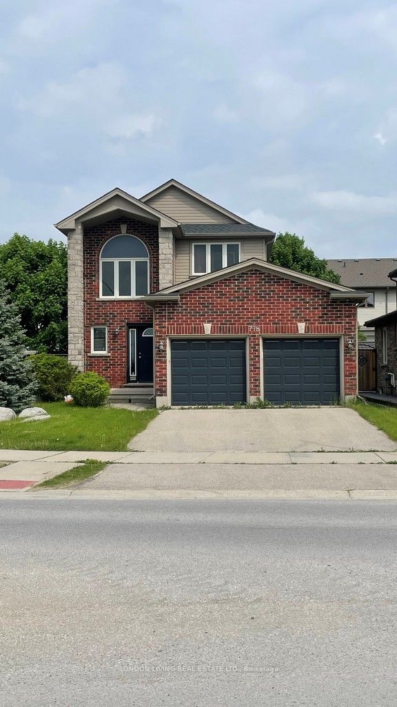 home for lease on 778 Blackacres Boulevard