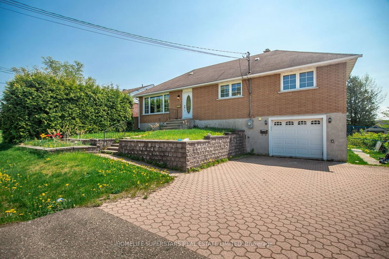 home for sale on 128 Laurier Avenue
