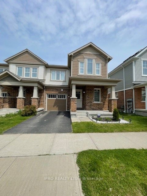 home for lease on 53 Arbourview Crescent