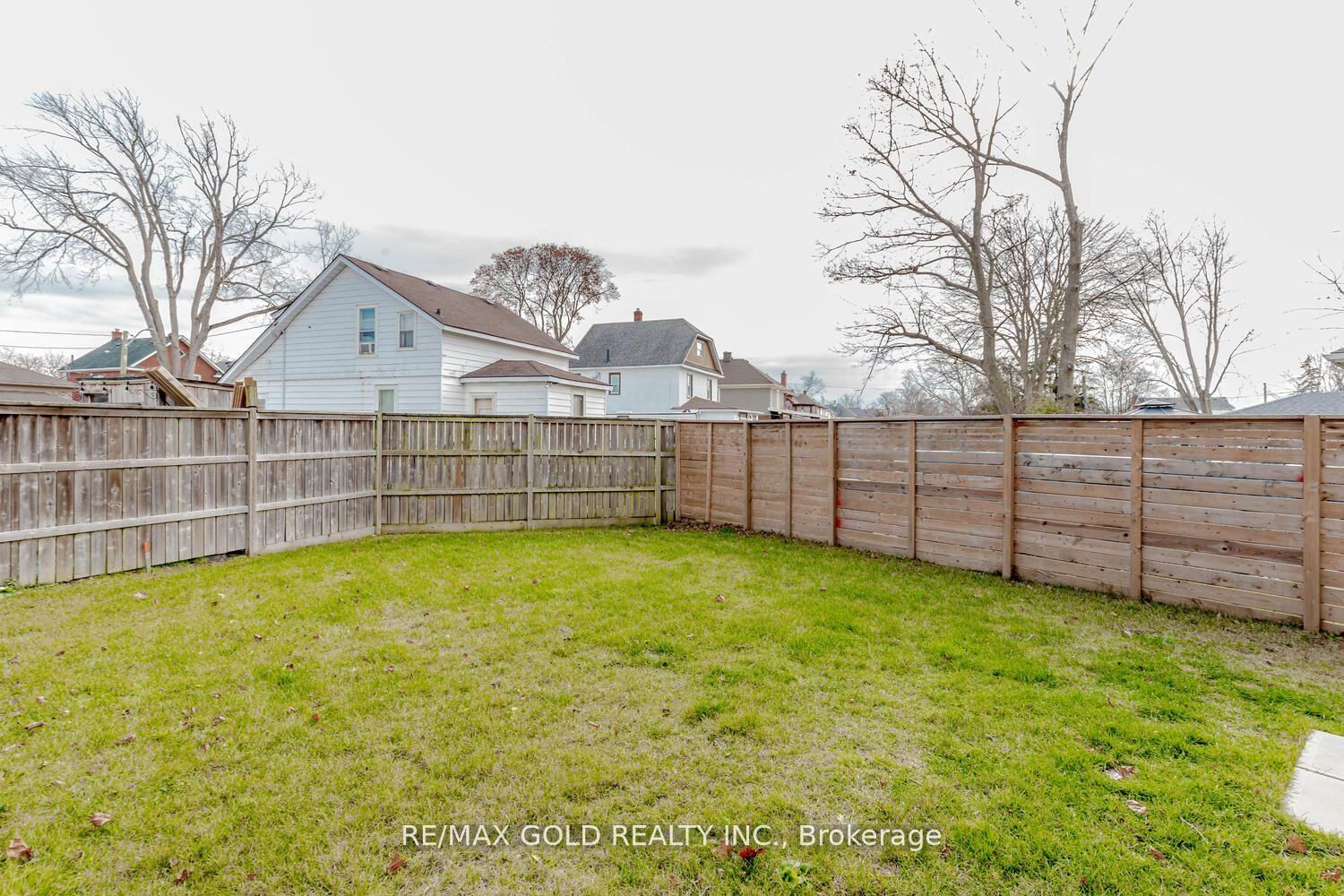 Listing Image 37