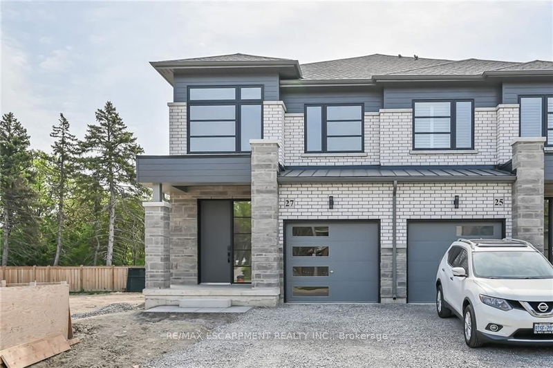 27 Kingfisher Dr  Hamilton, L9A 5A4 | Image 2