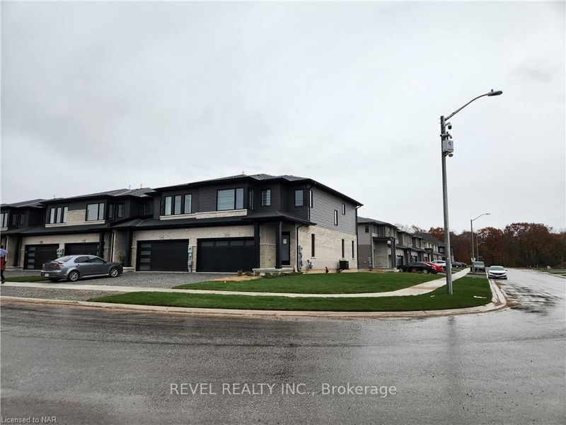 7430 Jonathan Dr  Niagara Falls, L2H 3T4 | Image 2