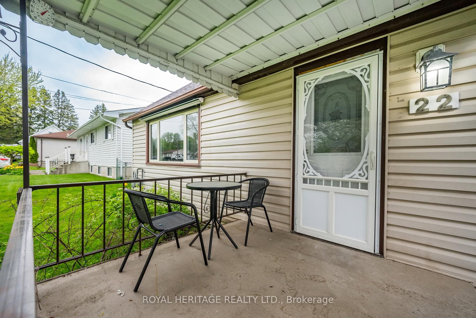 Listing Image 3