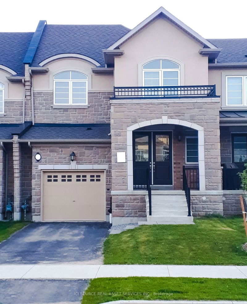 home for lease on 10 Cooley Grve