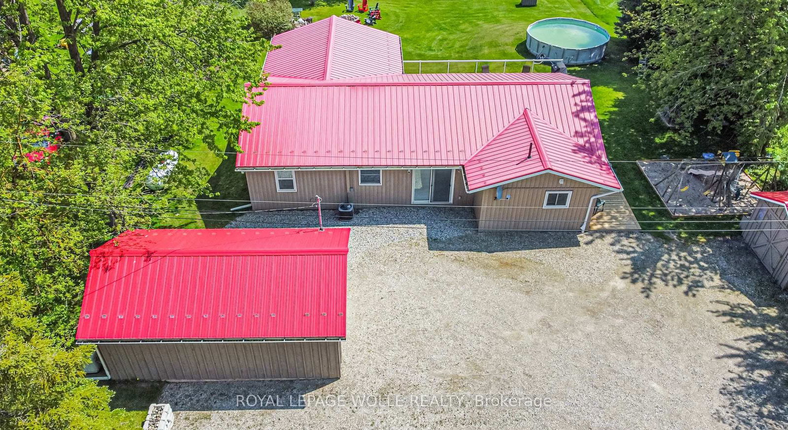 Detached House sold at 1012 Road 10 N/A, Mapleton, Rural Mapleton, N0G 1P0 - MLS: X8348458