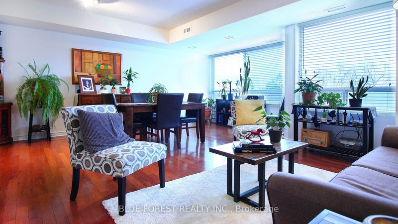 home for sale on 405-744 Wonderland Road S