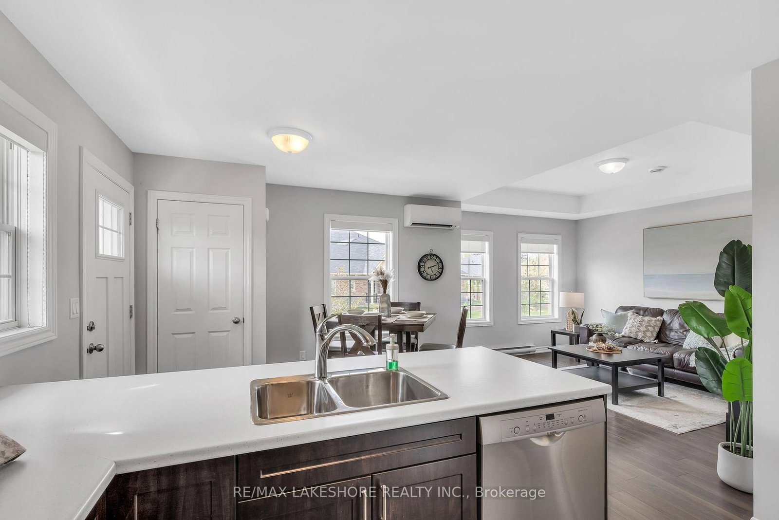 440 Lonsberry Drive, Unit 206 - Photo 14