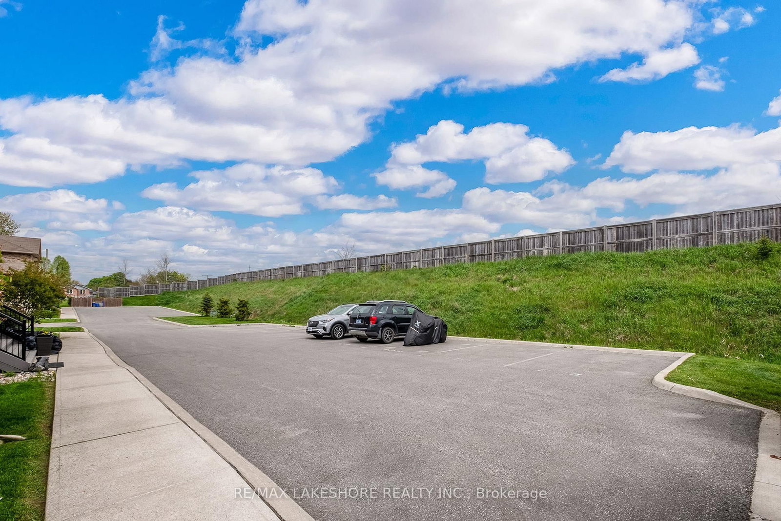 440 Lonsberry Drive, Unit 206 - Photo 24