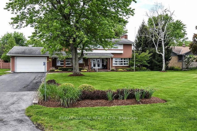 1457 Niagara Blvd Parkway