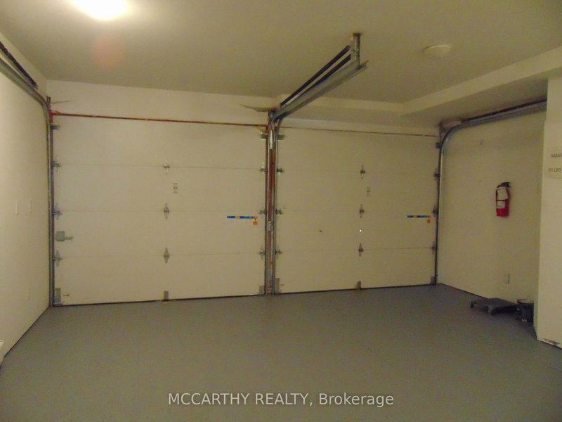 104 - 138 Main St W, Shelburne, L9V 3K9 | Image 2