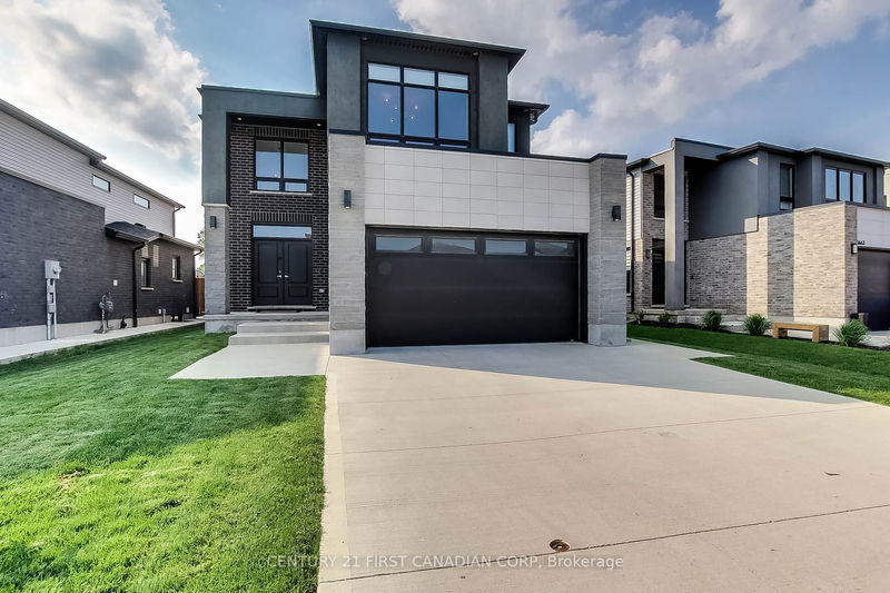 home for sale on 1671 Applerock Avenue