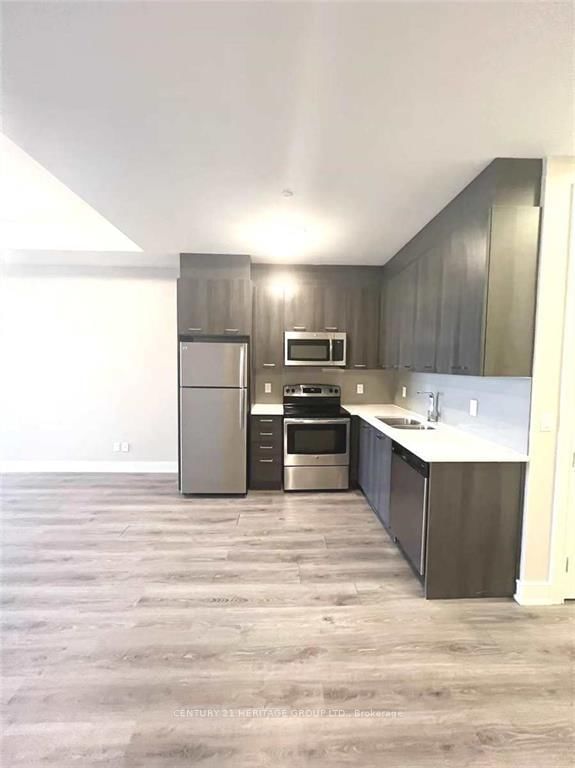 707 - 150 Main St W, Hamilton, L8P 1H8 | Image 2