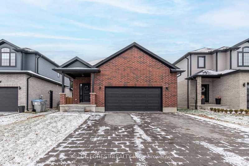 100 HERON St, Southwold, N5P 3T2 | Image 2