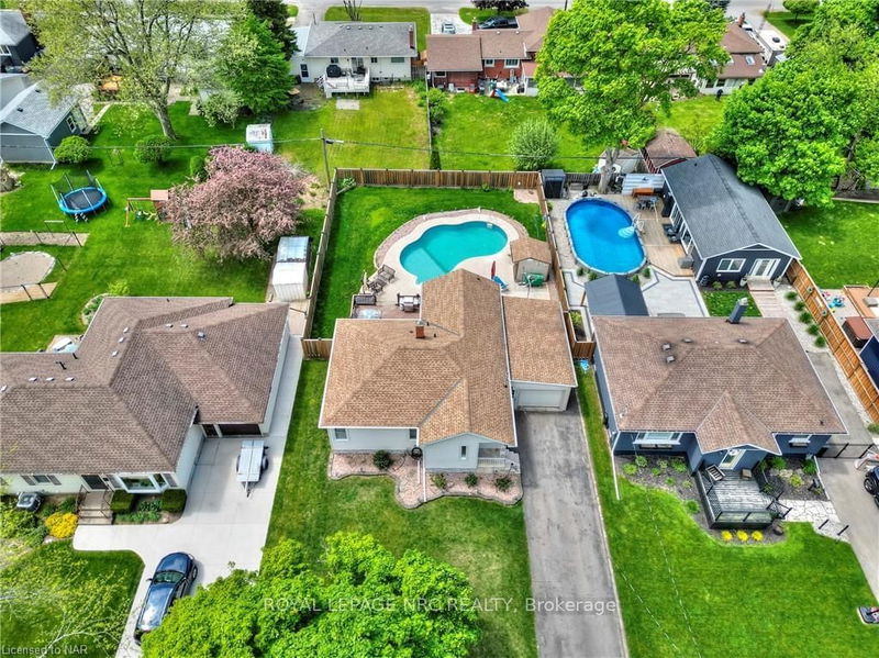 home for sale on 35 Woodbine Avenue