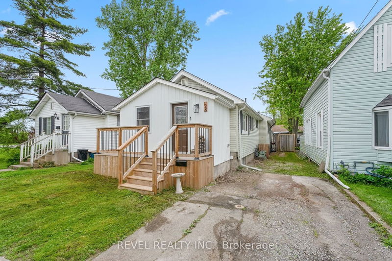 home for sale on 128 Albert Street