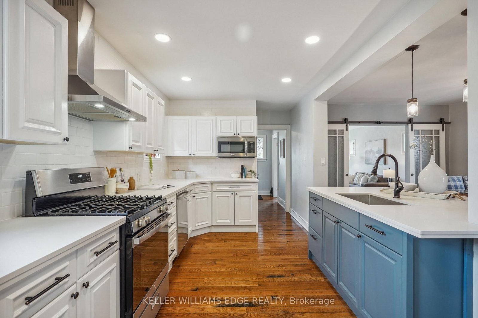 Listing Image 13