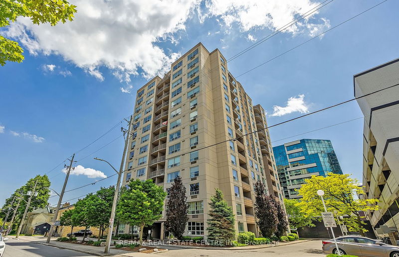 home for sale on 1005-155 Kent Street