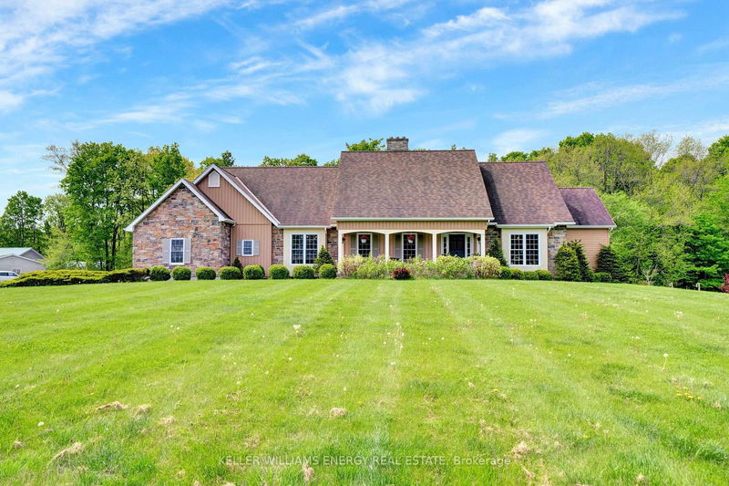 home for sale on 1679 County Road 5 Road