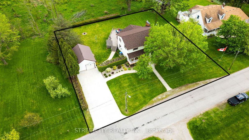 home for sale on 3308 River Street